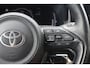 Toyota Yaris Cross 1.5 HYBRID DYNAMIC STOEL/STUUR&WISSERVERW DODEHOEK DETECTIE LM-VELGEN CAMERA SENSOREN AD-CRUISE APPLE/ANDROID