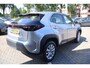 Toyota Yaris Cross 1.5 HYBRID DYNAMIC STOEL/STUUR&WISSERVERW DODEHOEK DETECTIE LM-VELGEN CAMERA SENSOREN AD-CRUISE APPLE/ANDROID