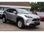 Toyota Yaris Cross 1.5 HYBRID DYNAMIC STOEL/STUUR&WISSERVERW DODEHOEK DETECTIE LM-VELGEN CAMERA SENSOREN AD-CRUISE APPLE/ANDROID