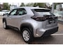 Toyota Yaris Cross 1.5 HYBRID DYNAMIC STOEL/STUUR&WISSERVERW DODEHOEK DETECTIE LM-VELGEN CAMERA SENSOREN AD-CRUISE APPLE/ANDROID