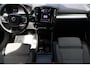 Volvo XC40 2.0 B4 Plus Dark