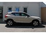Volvo XC40 2.0 B4 Plus Dark