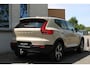 Volvo XC40 2.0 B4 Plus Dark