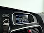 Volvo V40 1.6 T3 Summum | Parkeercamera | Cruise control | Climate control | Regensensor