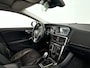 Volvo V40 1.6 T3 Summum | Parkeercamera | Cruise control | Climate control | Regensensor