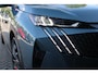 Peugeot 5008 1.2 Hybrid 145PK ALLURE 7p | 360° VISION & DRIVE ASSIST PACK: ANTI DIEFSTAL ALARM MET SUPERVEGRENDELING/VERWARMBAAR VOLLEDEREN STUURWIEL/VISEOPARK 360° HD CAMERA'S MET PARKEERHULP VOOR, BUITENSPIEGELS MET KANTELFUNCTIE BIJ HET ACHTERUITRIJDEN/ADAPTIVE CRUISE CONTROL MET STOP & GO FUNCTIE, REAR CROSS TRAFFIC ALERT, LANE CHANGE ASSIST, DODEHOEK DETECTIE, GROOTLICHT ASSISTENT | PANORAMIC NAVIGATION PACK: PEUGEOT PANORAMIC i-COCKPIT MET GEBOGEN EN ZWEVEND HD SCHERM/PEUGEOT 3D NAVIGATIE/SPRAAKHERKENNING/3-USB AANSLUITINGEN/DRAADLOZE TELEFOONLADER | SEAT PACK: AGR STOEL MET VERWARMBARE VOORSTOELEN | 7-PERSOONS | LED KOPLAMPEN | 19" LICHTMETALEN VELGEN | KEYLESS ENTRY/START | INTERIEUR VERLICHTING | GELAMINEERDE EN GELUIDDEMPENDE GETINTE VOORRUIT | DRAADLOZE APPLE CARPLAY/ANDROID AUTO |