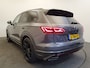 Volkswagen Touareg 3.0 TSi eHybrid 463pk DSG/AUT 4MOTION R Panoramadak, 360 Camera, Wegklapbare trekhaak
