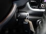 Kia Stonic 1.0 T-GDi MHEV DynamicLine | Apple Carplay / Android Auto | Parkeer sensoren | Navigatie | Camera | Cruise control | Climate control | DAB |