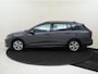Volkswagen Golf Variant 1.5 eTSI Life Business | Trekhaak | Adaptieve cruise control | Stoel- en stuurwielverwarming | 3-zone airco | Navigatie | Sfeerverlichting | Lane assist |