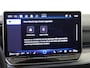 Volkswagen Golf Variant 1.5 eTSI Life Business | Trekhaak | Adaptieve cruise control | Stoel- en stuurwielverwarming | 3-zone airco | Navigatie | Sfeerverlichting | Lane assist |
