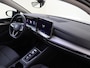 Volkswagen Golf Variant 1.5 eTSI Life Business | Trekhaak | Adaptieve cruise control | Stoel- en stuurwielverwarming | 3-zone airco | Navigatie | Sfeerverlichting | Lane assist |