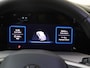 Volkswagen Golf Variant 1.5 eTSI Life Business | Trekhaak | Adaptieve cruise control | Stoel- en stuurwielverwarming | 3-zone airco | Navigatie | Sfeerverlichting | Lane assist |