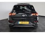 Volkswagen T-Roc 1.5 TSI Sport 150pk | Panoramadak | Trekhaak | Carplay | LED