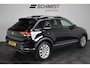 Volkswagen T-Roc 1.5 TSI Sport 150pk | Panoramadak | Trekhaak | Carplay | LED