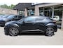 Toyota C-HR / C-HR+ 1.8 Hybrid Bi-Tone TREKHAAK LEER STOEL/STUURVERW. CAMERA NAVI ACC CLIMA PDC 18''LMV NAP DEALERONDH.