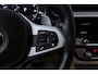 BMW 5-Serie Touring 540i xDrive High Executive (PANORAMADAK, ADAPTIEVE CRUISE, SFEERVERLICHTING, DEALER ONDERHOUDEN)