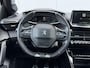 Peugeot 208 1.2 PureTech GT-Line 100 PK | Navigatie | Camera | Climate Control | 17 Inch lichtmetalen velgen | LED | Panorama Dak | Lane assist | Cruise control | Carplay |