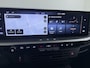 Opel Grandland Business Edition 73 kWh | Achteruitrijcamera | Draadloze telefoonlader (Inductie) | Elektronische klimaatregeling met twee zones