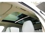 Volvo XC60 2.0 T8 AWD 335kW/456pk Aut8 Recharge Ultra Dark Excl. LUCHTVERING + BOWERS&WILKINS + PANORAMADAK + EL.TREKHAAK + DUBBEL GLAS + BLIS + HEAD-UP + PILOT ASSIST + V&A STOEL-&STUURVERWARMING + GOOGLE + STOELVENTILATIE&-MASSAGE + 360 CAMERA + 22" LM-VELGEN!!