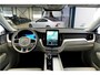 Volvo XC60 2.0 T8 AWD 335kW/456pk Aut8 Recharge Ultra Dark Excl. LUCHTVERING + BOWERS&WILKINS + PANORAMADAK + EL.TREKHAAK + DUBBEL GLAS + BLIS + HEAD-UP + PILOT ASSIST + V&A STOEL-&STUURVERWARMING + GOOGLE + STOELVENTILATIE&-MASSAGE + 360 CAMERA + 22" LM-VELGEN!!