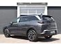 Peugeot 5008 Hybrid 145pk DCS-6 Automaat GT | Navigatie | Airconditioning ECC | Elek achterklep | 7 Persoons | Draadloos Apple Carplay & Android Auto | Isofix Bevestigingspunten | Lichtmetalen Velgen | Verschuifbare stoelen middelste zitrij | Dodehoek Detectie | Zeer Compleet!!!