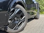 Peugeot E-3008 Launch Edition Dual Motor 73 kWh 325PK Automaat Navigatie, Rondomzichtcamera, Keyless, Panoramadak, Stoel & Stuurwielverwarming, Apple Carplay, Android Auto