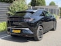 Peugeot E-3008 Launch Edition Dual Motor 73 kWh 325PK Automaat Navigatie, Rondomzichtcamera, Keyless, Panoramadak, Stoel & Stuurwielverwarming, Apple Carplay, Android Auto