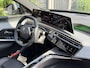 Peugeot E-3008 Launch Edition Dual Motor 73 kWh 325PK Automaat Navigatie, Rondomzichtcamera, Keyless, Panoramadak, Stoel & Stuurwielverwarming, Apple Carplay, Android Auto