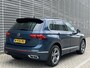 Volkswagen Tiguan 1.5 TSI R-Line Business+ / Pano / Navi / App connect / Harman-kardon / Elektrische klep / Lichtmetaal 19 inch /