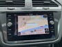 Volkswagen Tiguan 1.5 TSI R-Line Business+ / Pano / Navi / App connect / Harman-kardon / Elektrische klep / Lichtmetaal 19 inch /