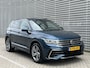 Volkswagen Tiguan 1.5 TSI R-Line Business+ / Pano / Navi / App connect / Harman-kardon / Elektrische klep / Lichtmetaal 19 inch /