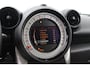 MINI Countryman 1.6 Cooper Chili 123PK, RIJKLAAR | DEELS LEER | PARK.SENSOREN | CLIMATE CONTROLE | STOELVERWARMING