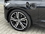 Volvo XC60 2.0 T8 Twin Engine AWD R-Design 407 PK | Luchtvering | Trekhaak | Panorama | Pilot | Keyless
