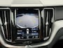 Volvo XC60 2.0 T8 Twin Engine AWD R-Design 407 PK | Luchtvering | Trekhaak | Panorama | Pilot | Keyless