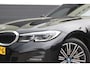 BMW 3-Serie Touring 330e eDrive Edition M Sport | Panoramadak |