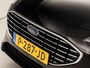 Ford Fiesta 1.0 EcoBoost Titanium Sport (APPLE CARPLAY, GROOT NAVI, CLIMATE, GETINT GLAS, PARKEERSENSOREN, SPORTSTOELEN, LM VELGEN, CRUISE, NIEUWSTAAT)