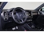 Volvo XC40 T4 Recharge R-Design - IntelliSafe Assist & Surround - 360º Camera - Verwarmde voorstoelen, stuur & achterbank - Parkeersensoren voor & achter - Extra getint glas - Inklapbare trekhaak - 21' LMV