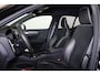Volvo XC40 T4 Recharge R-Design - IntelliSafe Assist & Surround - 360º Camera - Verwarmde voorstoelen, stuur & achterbank - Parkeersensoren voor & achter - Extra getint glas - Inklapbare trekhaak - 21' LMV