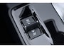 Jaguar E-Pace P300e AWD R-Dynamic S | ACC | Panoramadak | Memory | Camera | Stoelverwarming | 18 inch