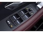 Jaguar E-Pace P300e R-Dynamic S | NIEUW | ACC | Panoramadak | Memory | Camera | Stoelverwarming | 18 inch