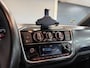 Volkswagen Up! 1.0 BMT high up! | Stoelverwarming | Bluetooth | DAB |  Lichtmetaal |