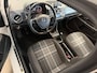 Volkswagen Up! 1.0 BMT high up! | Stoelverwarming | Bluetooth | DAB |  Lichtmetaal |