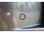 Land Rover Discovery 2.0 Td4 HSE Luxury | Incl. 12 Maanden garantie | Cruise Control | Navigatie | Apple Carplay\Android Auto | Elektrisch Trekhaak | Luchtvering | Parkeercamera | Parkeersensoren |