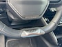 Peugeot e-2008 EV GT Pack 50kWh 3-Fase SOH 89% | Pano | Navi | Camera