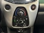 Toyota Aygo 1.0 VVT-i x-wave | Cabriodak | Airco | Achteruitrijcamera |