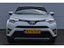 Toyota RAV4 2.5 HYBRID STYLE | Camera | Navi | Stoel verw. | DAB | Trekhaak | Rijklaarprijs incl 12 mnd BOVAG garantie, onderhoudsbeurt & APK