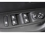 Peugeot e-2008 EV Allure 54 kWh Apple CarPlay Achteruitrijcamera 17"