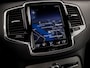 Volvo XC90 2.0 T8 Twin Engine AWD R-Design 7 Persoons 408Pk Automaat (PANORAMADAK, 1e EIGENAAR, LUCHTVERING, APPLE CARPLAY, BOWERS&WILKINS, HEADP-UP DISPLAY, STUUR/STOELVERWARMING, CAMERA, ELEK ACHTERKLEP, NIEUWSTAAT)
