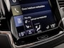 Volvo XC90 2.0 T8 Twin Engine AWD R-Design 7 Persoons 408Pk Automaat (PANORAMADAK, 1e EIGENAAR, LUCHTVERING, APPLE CARPLAY, BOWERS&WILKINS, HEADP-UP DISPLAY, STUUR/STOELVERWARMING, CAMERA, ELEK ACHTERKLEP, NIEUWSTAAT)