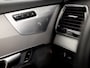 Volvo XC90 2.0 T8 Twin Engine AWD R-Design 7 Persoons 408Pk Automaat (PANORAMADAK, 1e EIGENAAR, LUCHTVERING, APPLE CARPLAY, BOWERS&WILKINS, HEADP-UP DISPLAY, STUUR/STOELVERWARMING, CAMERA, ELEK ACHTERKLEP, NIEUWSTAAT)